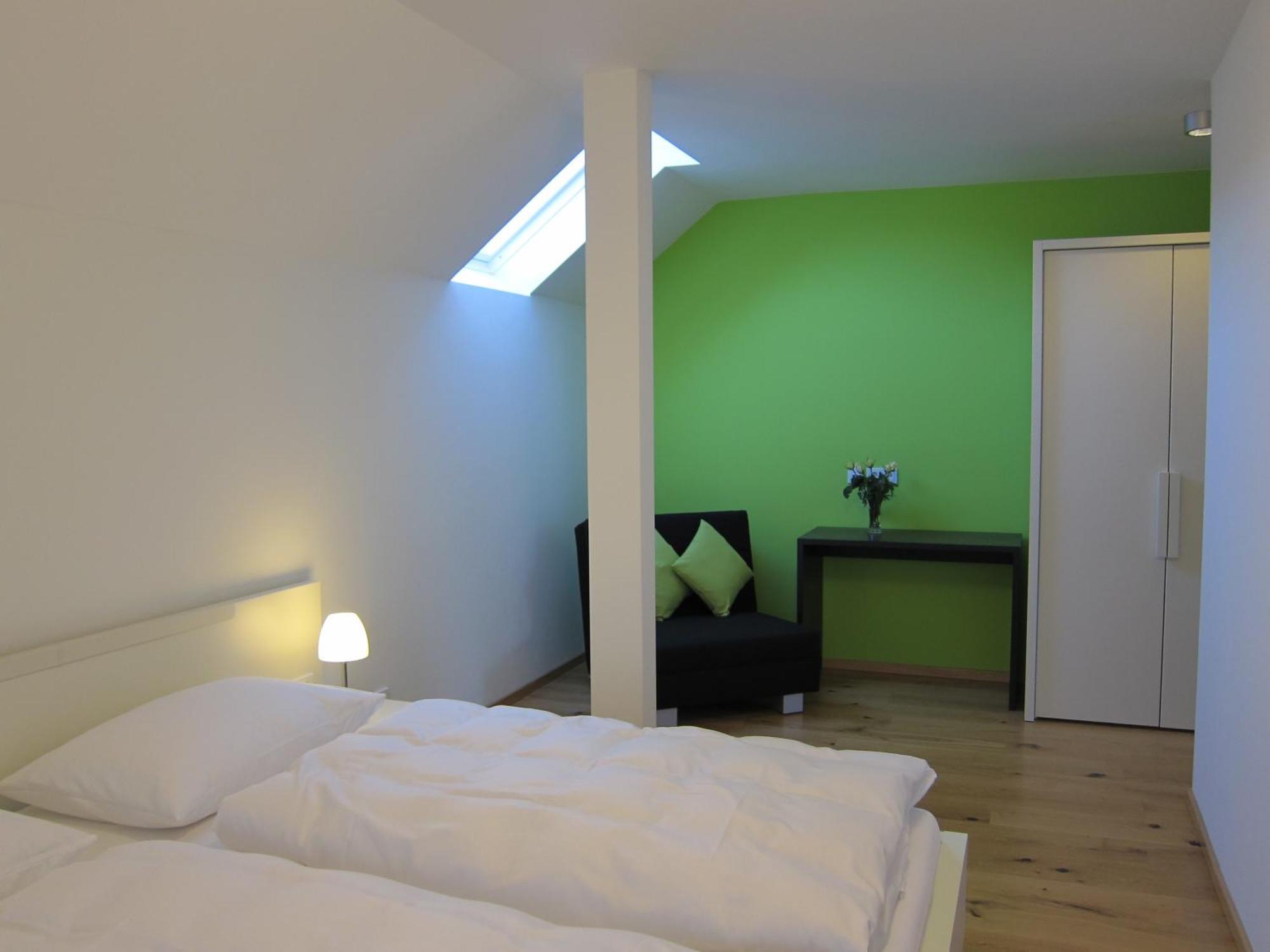 Ernst Cluesserath Weingut & Weinhotelchen Trittenheim Esterno foto