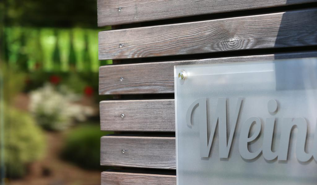 Ernst Cluesserath Weingut & Weinhotelchen Trittenheim Esterno foto